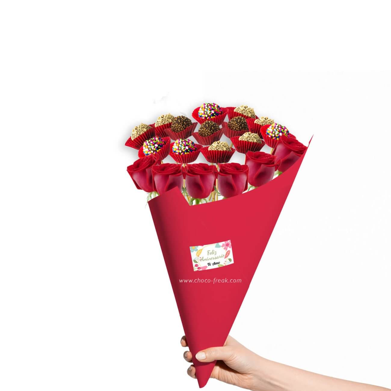 Bouquet de rosas con chocolates para aniversario Quito Guayaquil Ecuador.